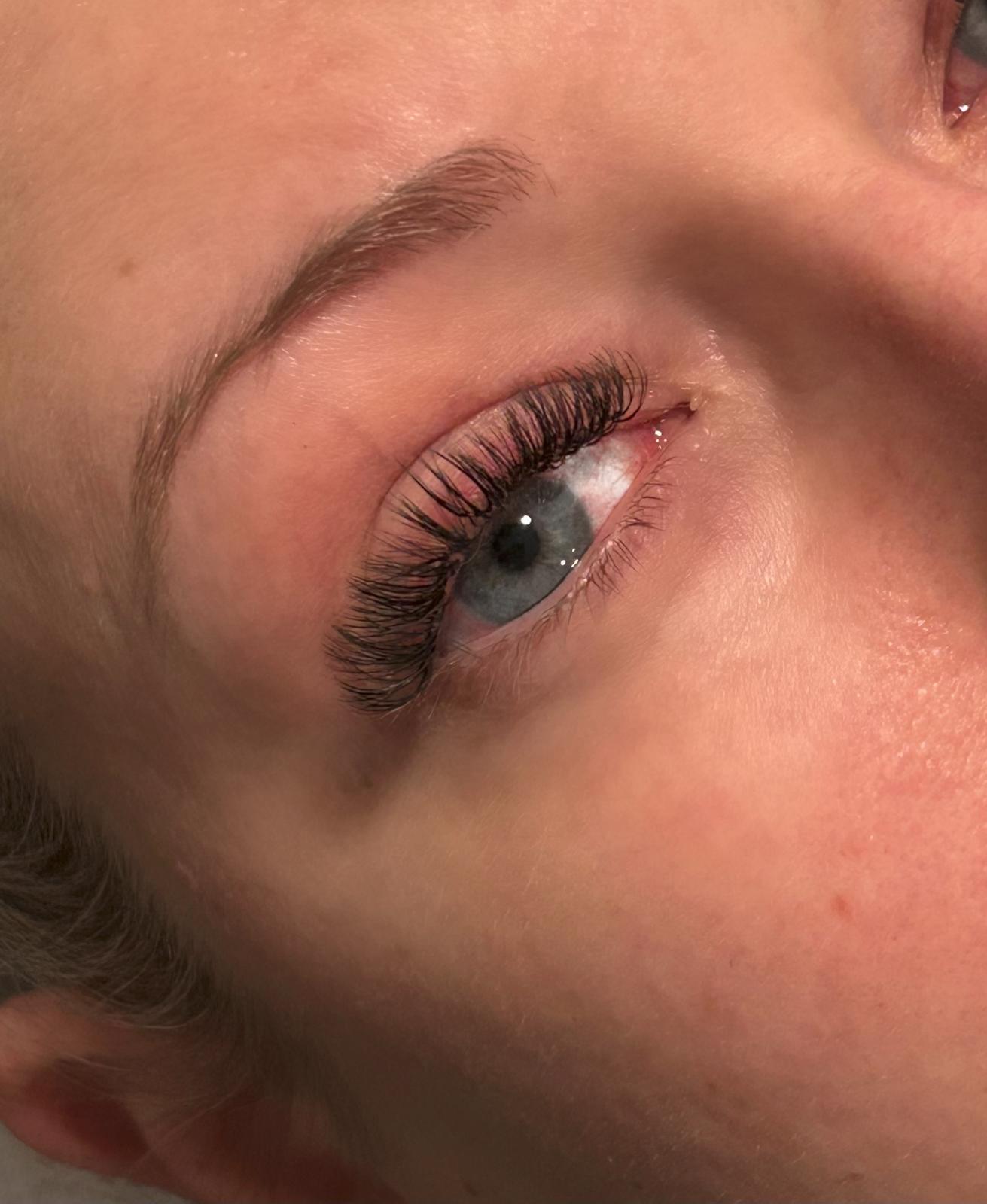 Volume Eyelashes
